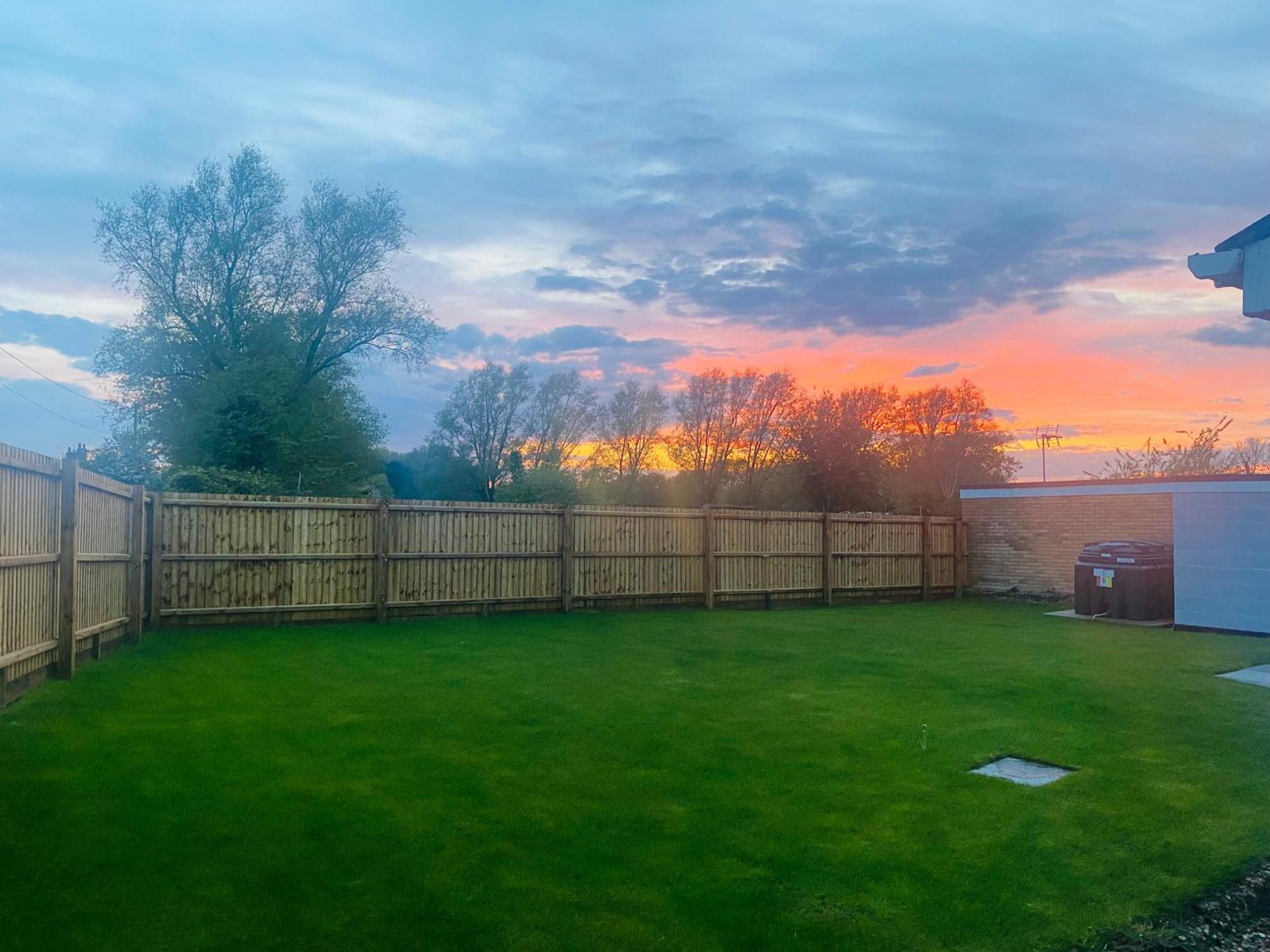 Blossom Lodge - Detached Bungalow Near Kings Lynn Narborough  Экстерьер фото